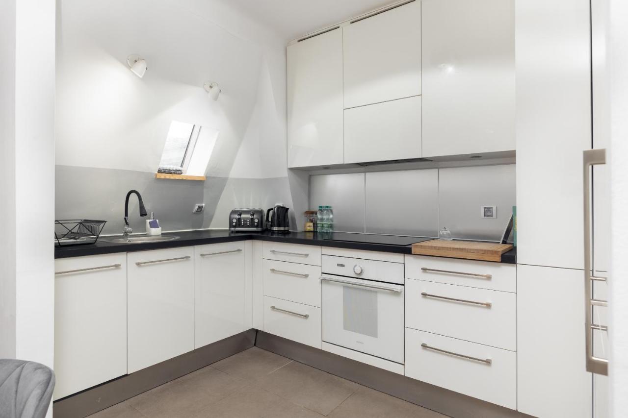 Nowy Swiat Extraordinary Apartment Варшава Екстер'єр фото